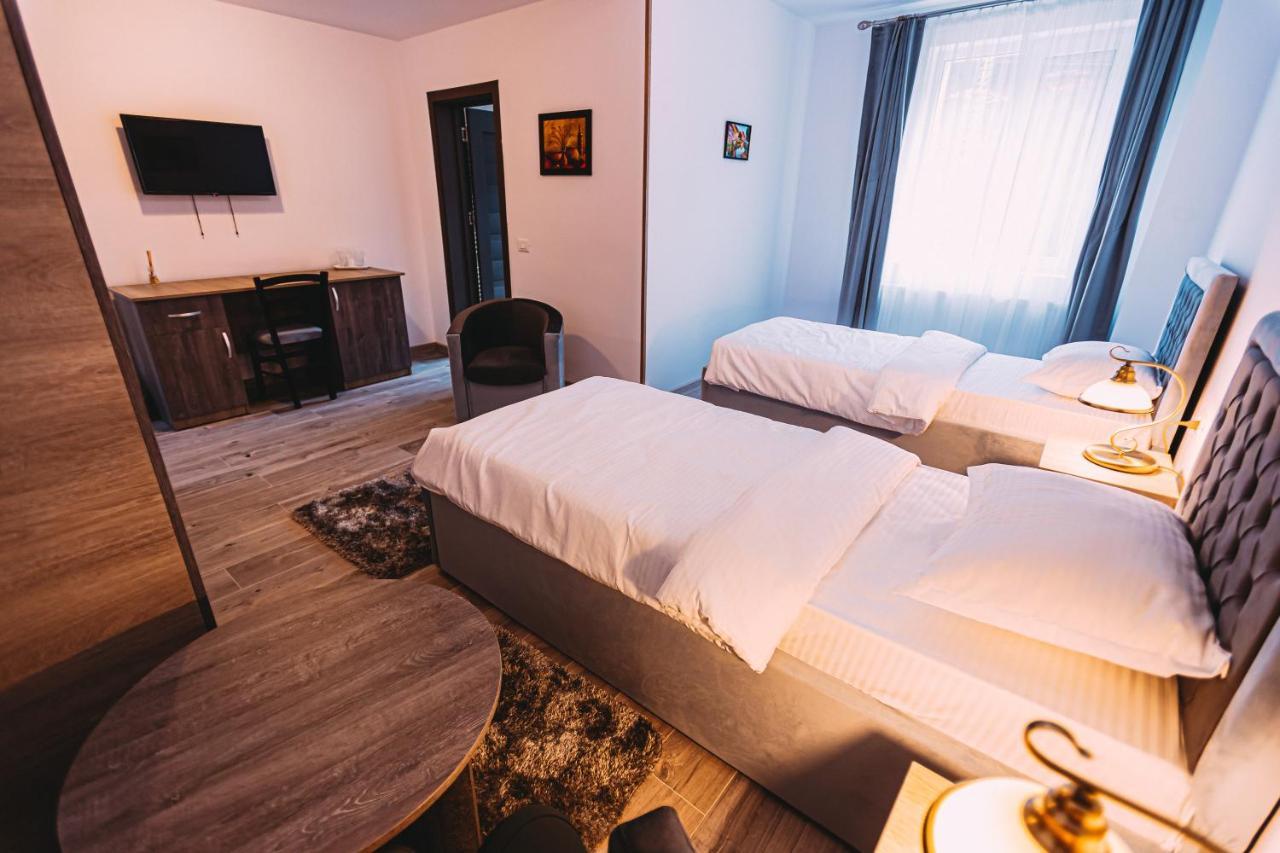 Motel Piatra Corbului Bicaz Buitenkant foto