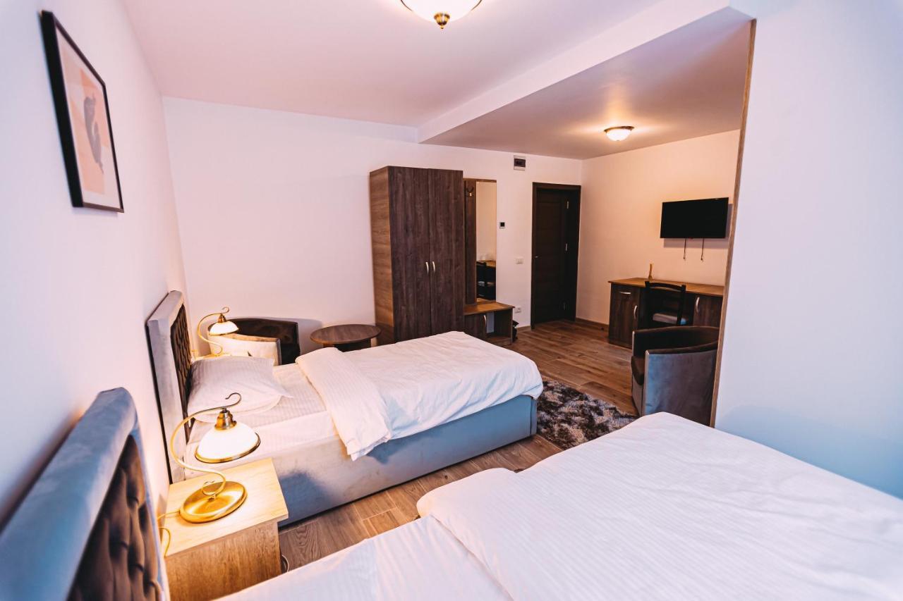 Motel Piatra Corbului Bicaz Buitenkant foto
